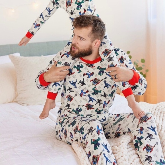 Hanna Andersson Adult Marvel Avengers Holiday Long‎ John Pajama Set (XL) - Picture 1 of 4